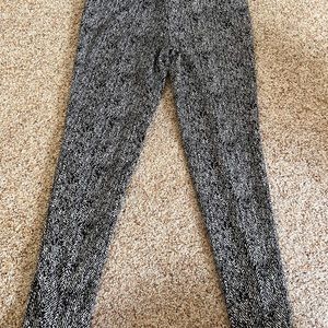 Worthington black and white pattern business pants NWT